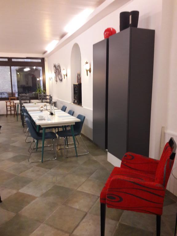 Hotel" La Tour De L'Horloge " Rivesaltes Ngoại thất bức ảnh